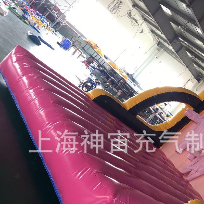 趣味运动会道具充气粘粘乐人体粘粘乐充气魔术墙粘墙充气跳跳墙