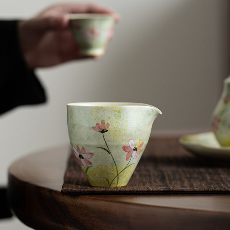 手绘格桑花公道杯高档陶瓷茶海中式小号家用公杯匀分茶器釉下彩