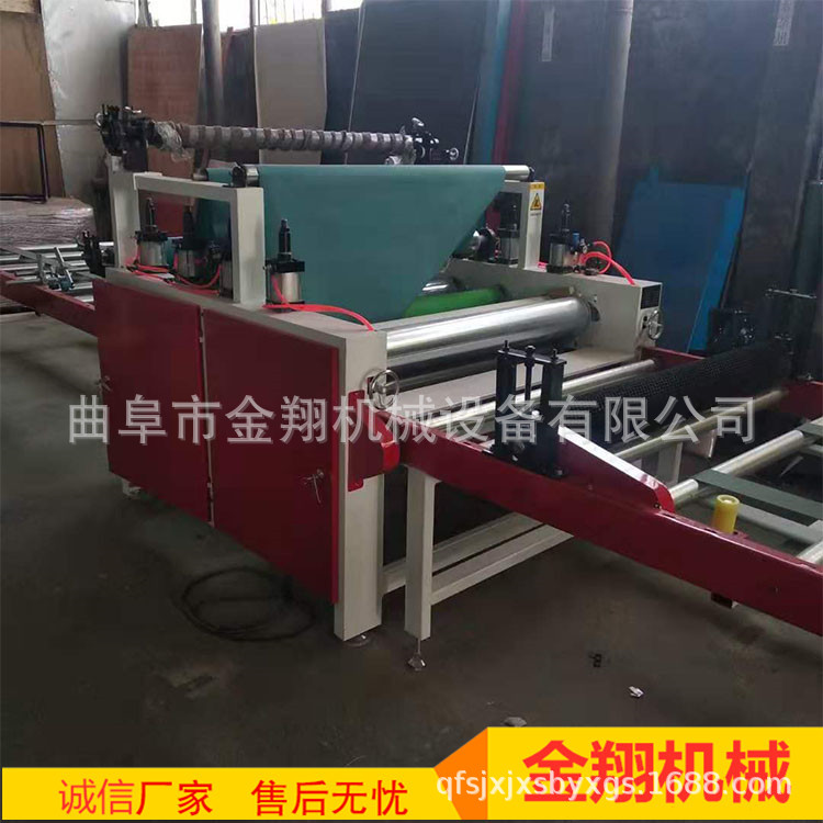 碳晶共挤竹木纤维护墙板贴面机 自动码垛 PVC发泡大板贴面机械