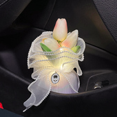 新车除甲醛除异味郁金香竹炭包汽车F用活性碳包车载除味神器创意