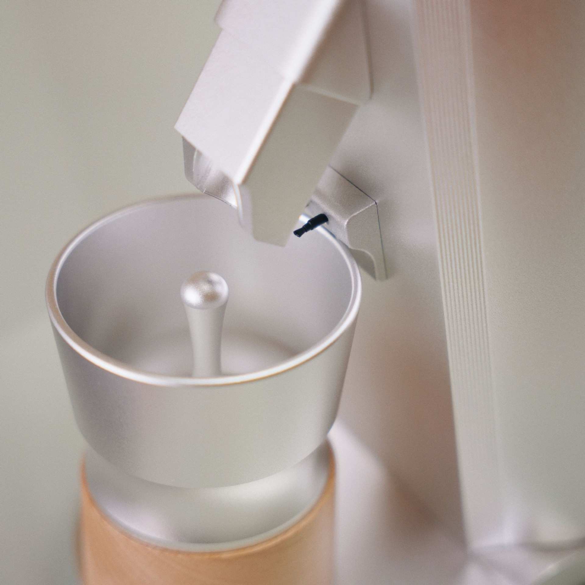 UlTIMATELYLAB梦想家新款HB64V3升级款意式SOE商用电动咖啡研磨机