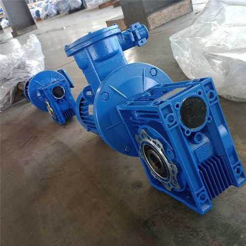 泰兴减速机现货供应RV063涡轮蜗杆减速机