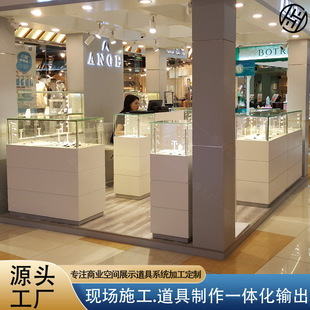 商场中庭珠宝饰品展示柜柜台白色烤漆玻璃柜银首饰品展示柜中岛柜