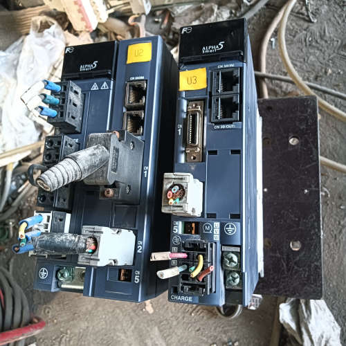 议价富士伺服驱动器8台-每样个4个RYH401F5-VV2和RY