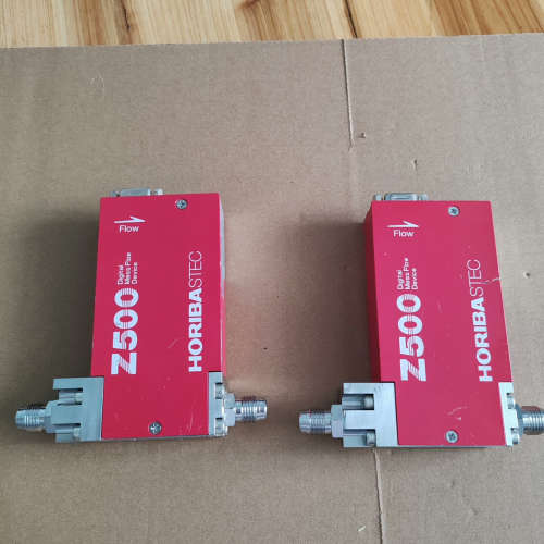 HORIBA  Z500流量计SEC-Z512MGX ，拆机议价