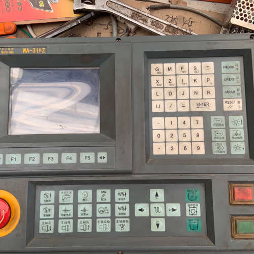 华兴数控系统 WA-31uZ 拆机的前面板 有一个夏普屏幕议价