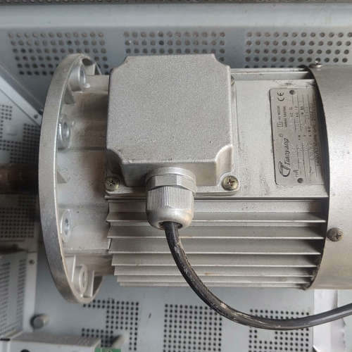 天洋YS  90L4   1.5KW铝壳电机 ，功能正常，实议价