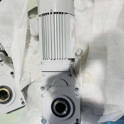 日本住友电机+减速机，型号：RNYM3-1520-B-10，议价