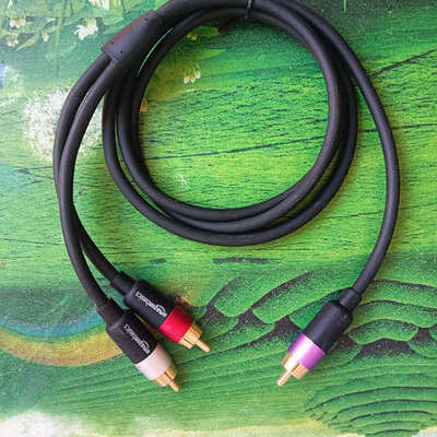 amazonbasics 一分二信号线，货场来源，成色如图，议价