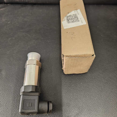 全新真空传感器KP3020-A0.35G4A2M4H，成色如议价