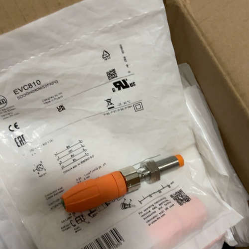 议价易福门IFS205+EVC810.  全新未使用一套