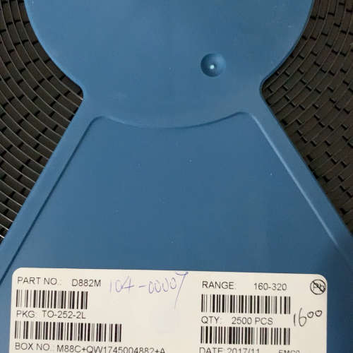 D882M TO-252封装 数量1600+1440=304议价