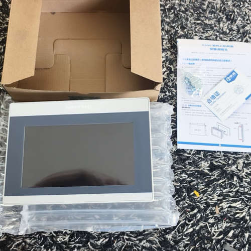 繁易触摸屏 FE6370WE，包装齐全。仓库备用件。议价