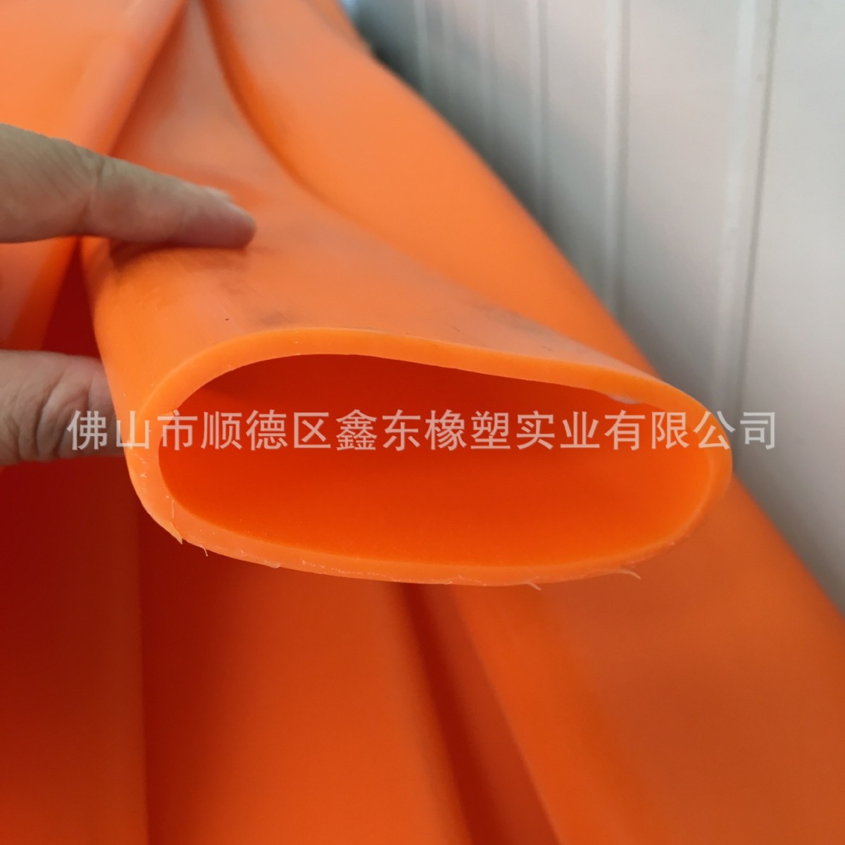 厂家直销硅胶软管，耐高温硅胶管 硅胶圆条 硅胶发泡条 58mm*64mm