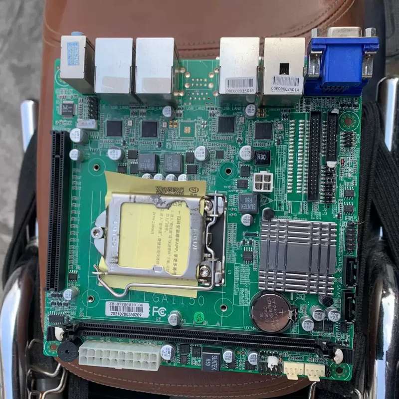 {议价}二手 EITX-7560嵌入式主板H81 4网口双 工控机主图片