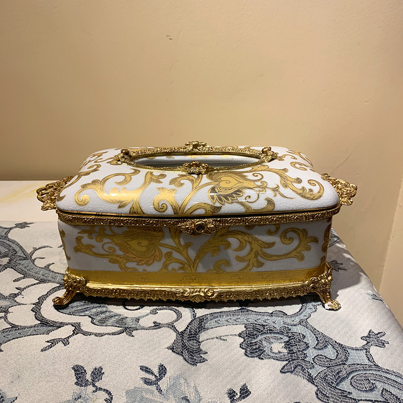 陶瓷配铜纸巾盒 客厅茶几高温陶瓷手F绘抽纸盒 美式家居软装饰品,家居饰品,装饰纸巾盒,淘宝优惠券,粉丝福利购,淘宝优惠卷