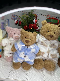 桐桐妈手作巴塞罗那熊巴纳布斯猪娃衣睡衣背小熊毛茸茸衣服不含熊