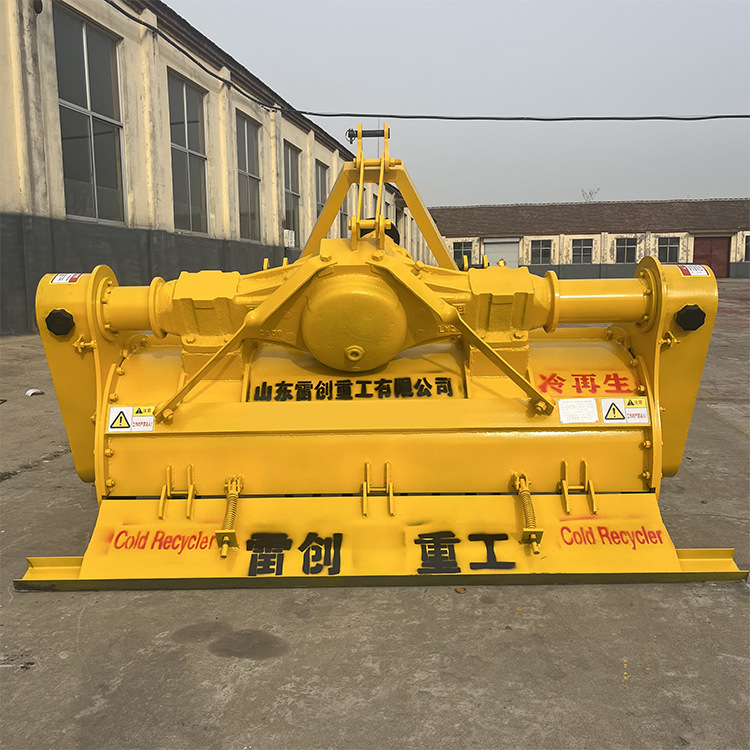 灰土拌和机 混凝土路面翻新拌合机 后桥齿轮链条路拌机 2米