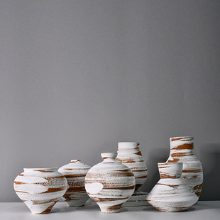 彩绘写意跳刀陶瓷花瓶套组新中式简约风格书柜茶室茶桌桌面艺术品