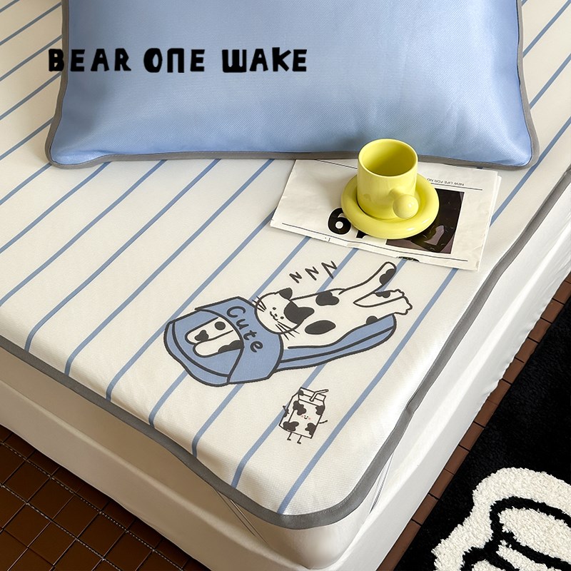 熊一醒醒少女心冰丝凉席凉感空调席子学生宿舍夏天Q床垫软席子1.8