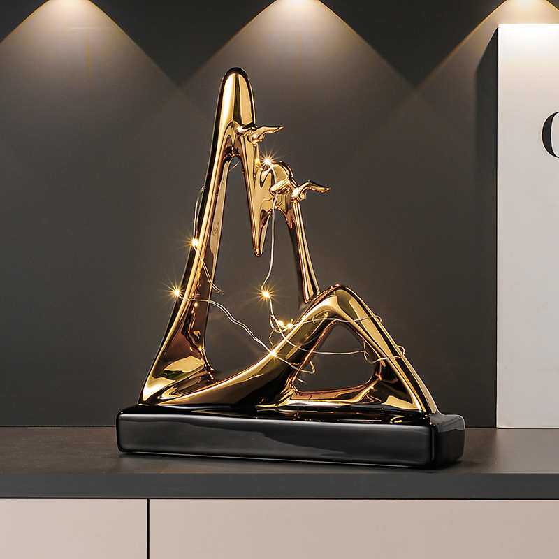 现代简约金山银山摆件轻奢高档客厅酒柜电视柜餐边柜高级感装饰品