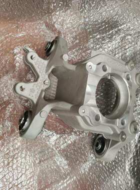 后右侧悬架转向节 用于2014-2018 自由光5090072AE左侧轴承