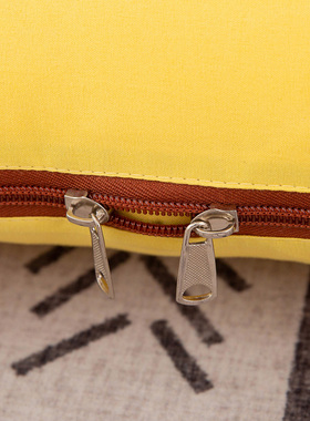 车载抱枕被子两用毯车内午睡车用枕头办公室靠R枕空调被汽车小靠