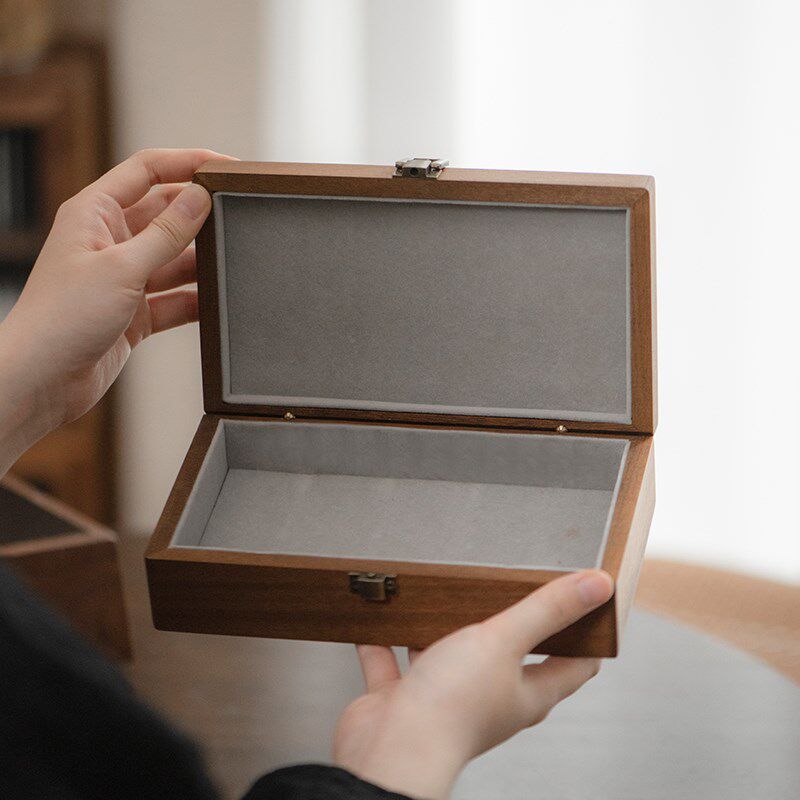 沉香文玩手串收纳盒男士礼盒高档精致G首饰包装盒小型天珠散珠木