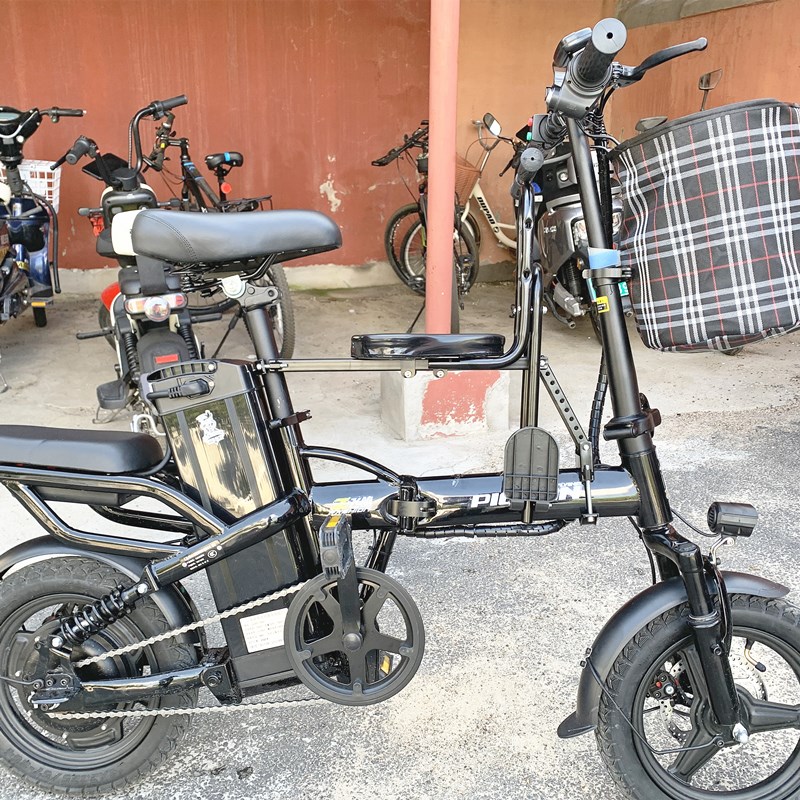 代驾电动车儿童安全座椅前置折叠电车宝L宝椅电动自行车带娃坐椅