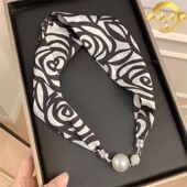 懒人磁扣丝巾女秋冬薄款 护脖子磁吸扣丝巾小长条领巾护颈珍珠项链