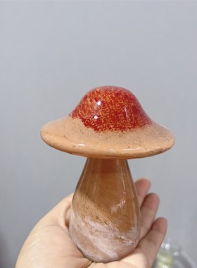 圣诞节蘑菇琉璃手工制作小蘑菇摆件桌面玻璃摆件场景礼物装饰