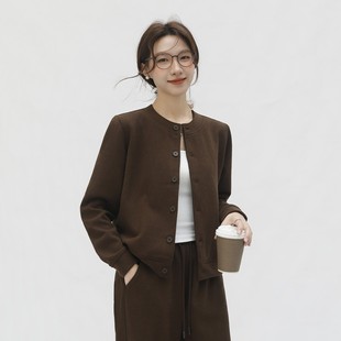 Bobby Bizz季秋冬季新款裂纹香风纽扣外套短款休闲宽松圆领棒球