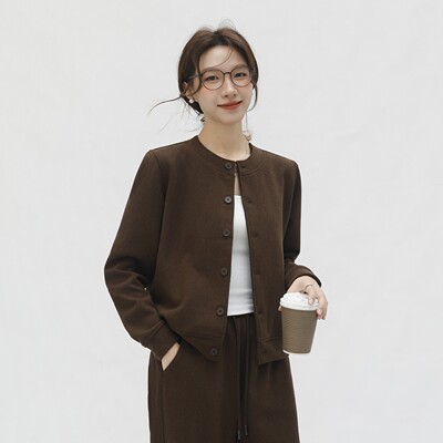 Bobby Bizz季秋冬季新款裂纹香风纽扣外套短款休闲宽松圆领棒球