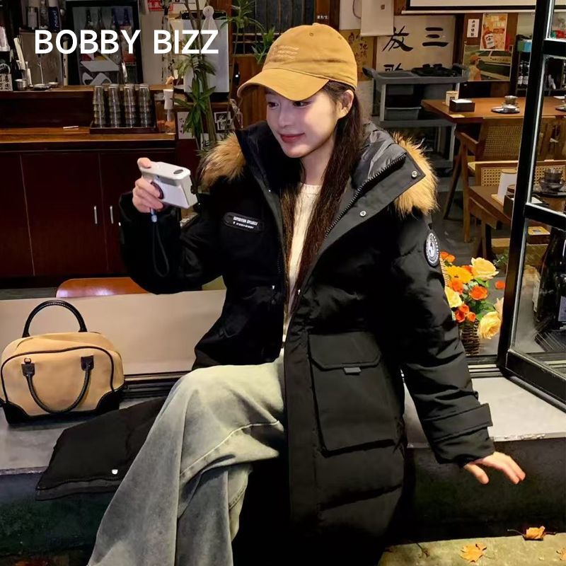 Bobby Bizz工装风毛领羽绒服女中长款黑色连帽派克服冬季外套