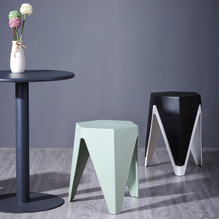 北欧方凳塑料凳子加厚家用高凳创意彩色可叠放凳子餐厅等位椅凳子