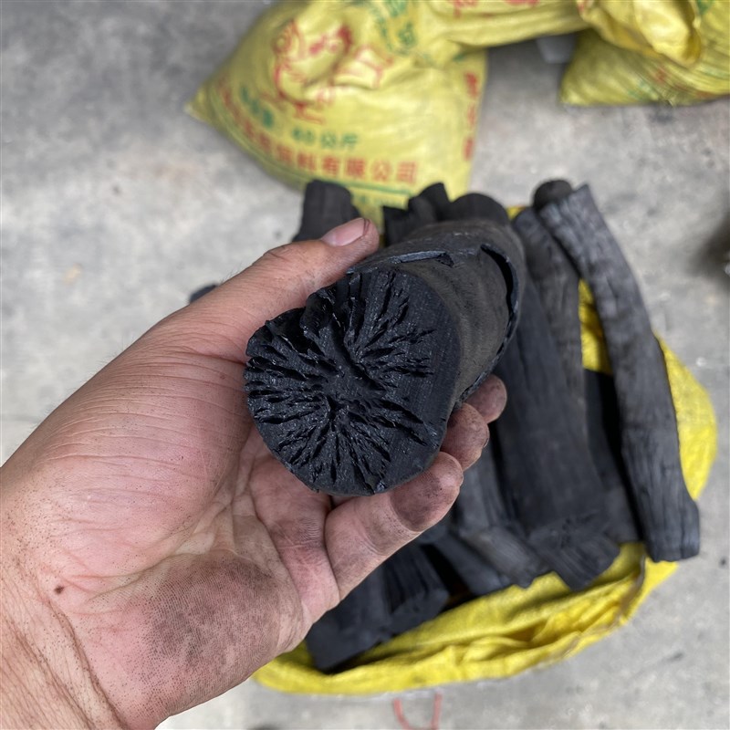 50斤100荔枝木炭烧烤碳钢碳白炭高温耐烧炭烤Q火取暖纯木围炉煮茶