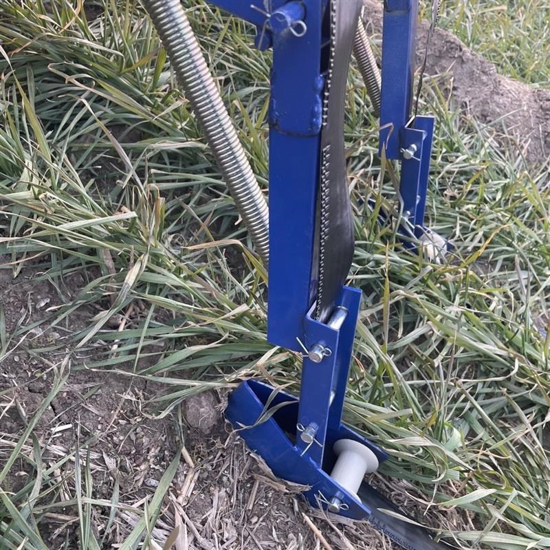 铺滴灌带新款g 宽窄随意调节 可折叠 带老婆角 贴片式懒人神器