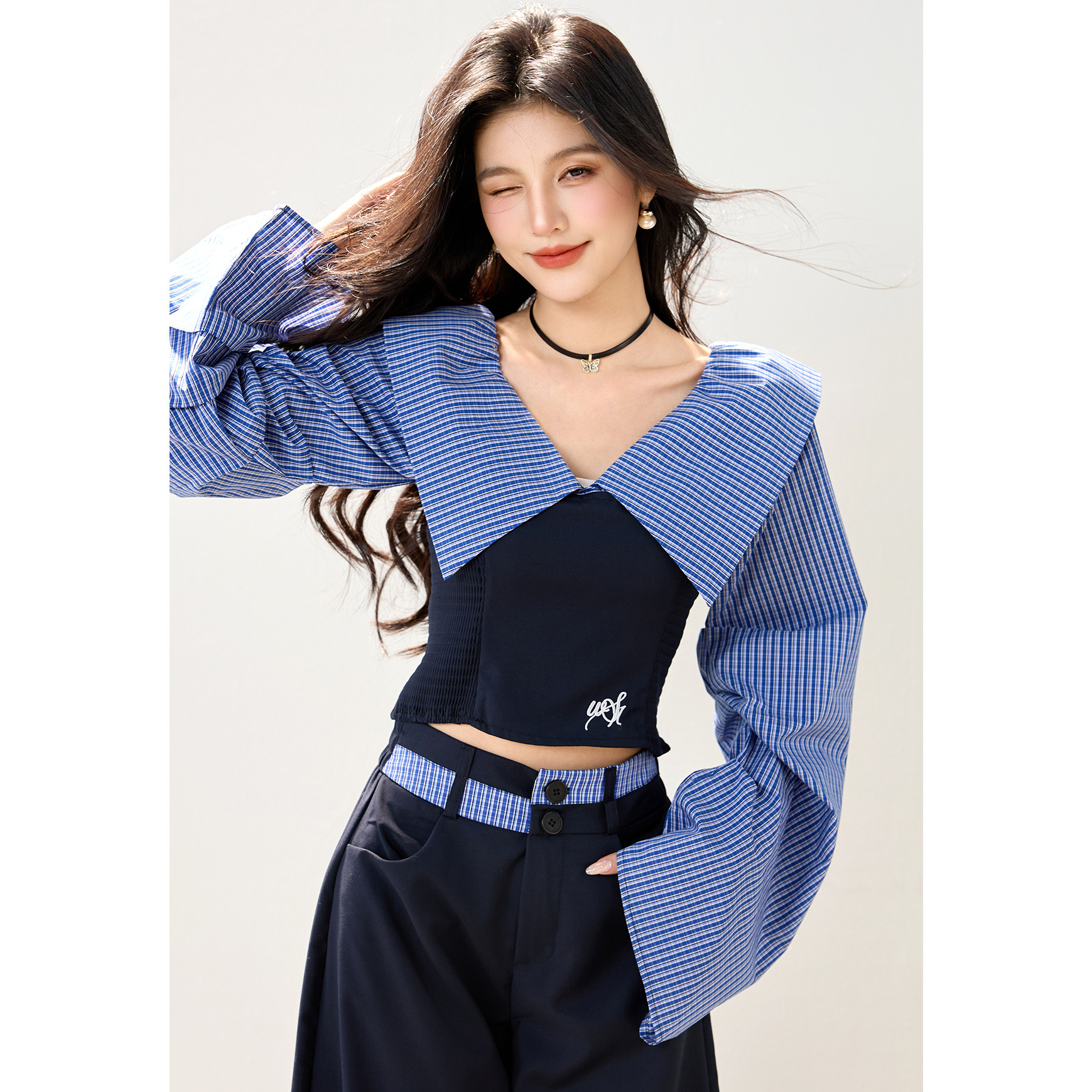 实拍◆有◆黑色收褶长袖衬衫女春季设计感收腰POLO领拉链上衣