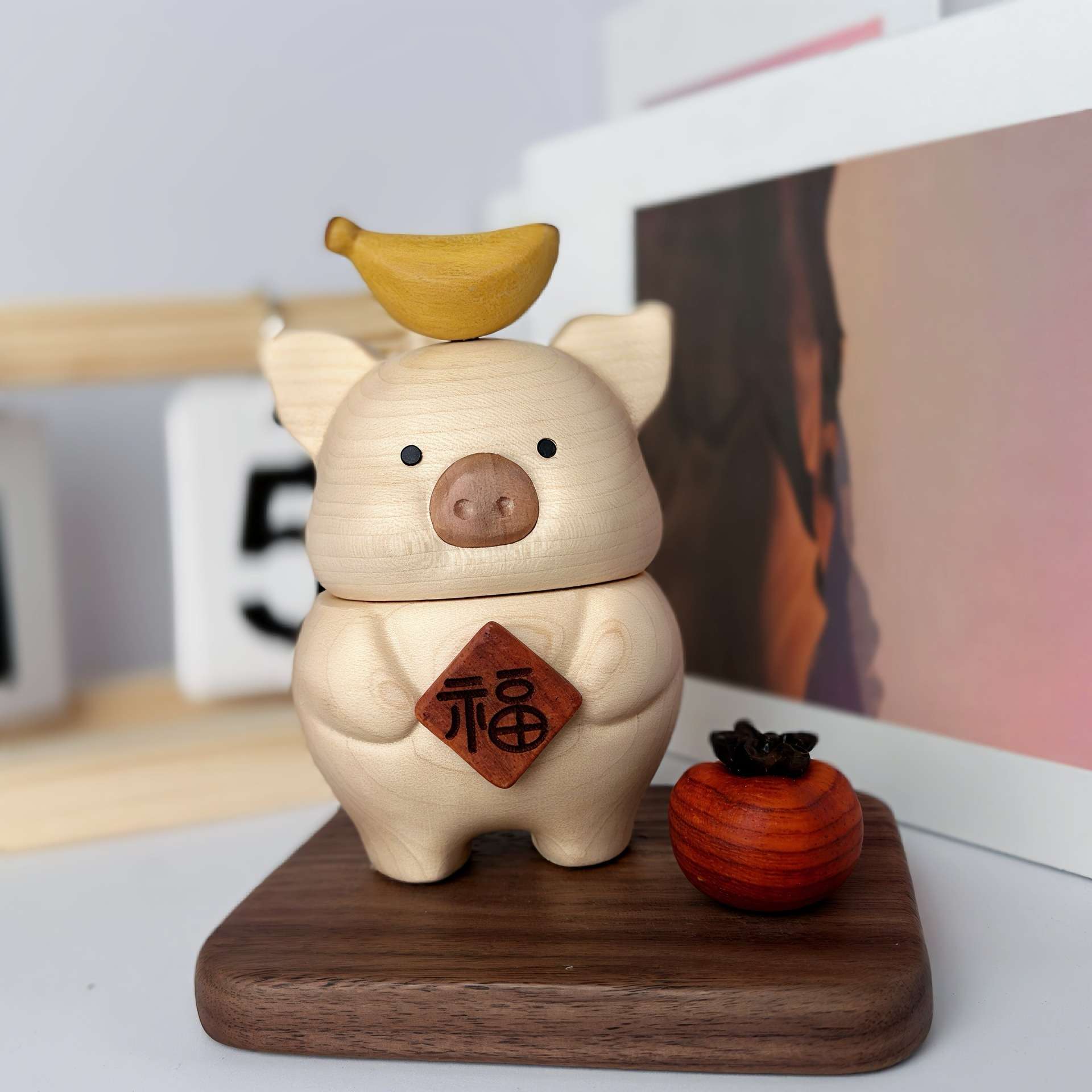 厂家直销手工雕刻小猪造型牙签盒环保实用小工具客厅餐厅创意摆件