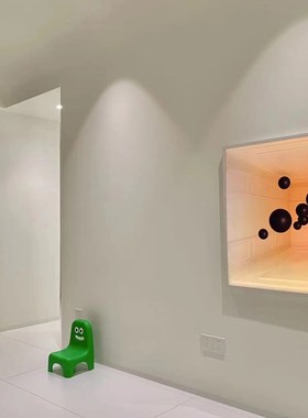 1-3岁宝宝小凳子 夏r洛伯内特绿色卡通儿童凳 潮玩家居摆件创意装