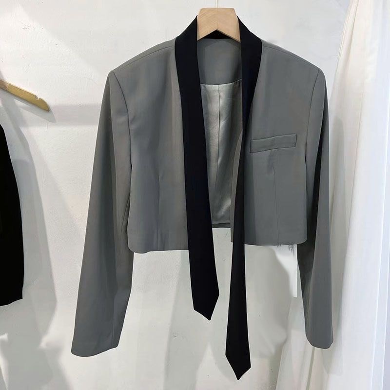 飘带短款西装外套女2024夏季设计感今年流行灰色小西服小个子上衣