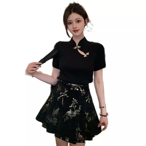 搭配马面裙的针织上衣修身显瘦黑色新中式国风盘扣短袖t恤女夏季