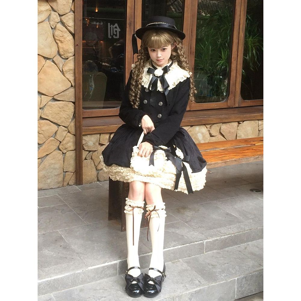 古典与序幕 冬季新款留洋白月光lolita设计感外套半裙显瘦两件套