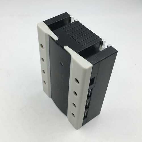 欣大NNC交流控制三相固态继电器NNG1-3/250F-38 40Z 模块TSR-40AA
