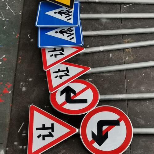 道路交通标志牌铝板反光标牌公路警示牌路牌铭牌定制