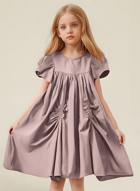 泡泡袖抽褶连衣裙