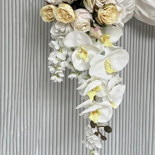 速发领证手捧花旅拍摄照韩花新娘瀑布花婚纱秀禾拍影道具手工式束