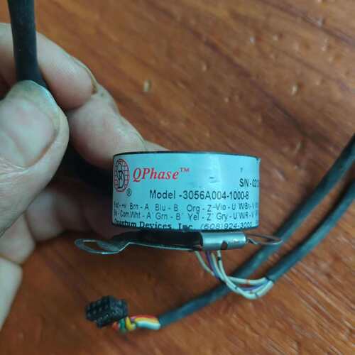 维修QPhase编码器3056A004-1000-8编码器，Qu议价