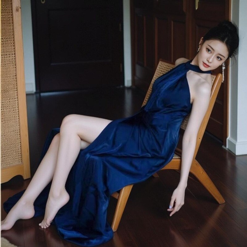 现货速发新中式晨袍新娘婚礼订婚连衣裙缎面高端轻奢小众露背晚礼