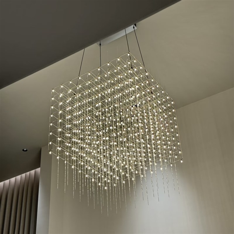 别墅客厅挑空大吊灯楼梯间loft复式楼自建房高级感满天星中空吊灯
